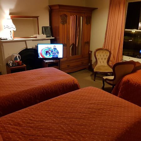 Menai Bank Hotel Caernarfon Dış mekan fotoğraf
