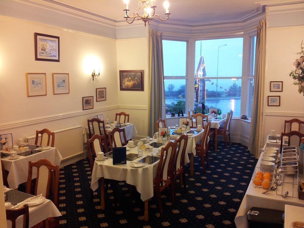 Menai Bank Hotel Caernarfon Dış mekan fotoğraf