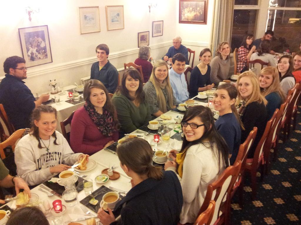 Menai Bank Hotel Caernarfon Dış mekan fotoğraf