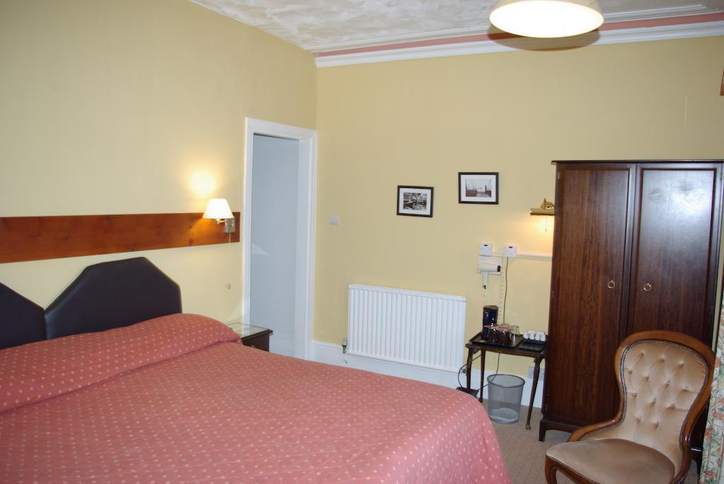 Menai Bank Hotel Caernarfon Oda fotoğraf
